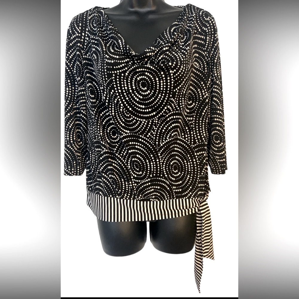 Ronni Nicole Women’s‎ Black 3/4 Sleeve Bow Tie Bottom Blouse Size 10